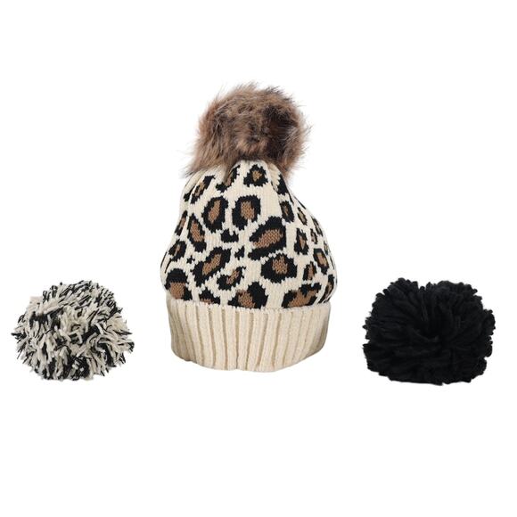 Summer & Rose Chenille Leopard Print Beanie with 3 Changeable Poms - NWT - Picture 1 of 3